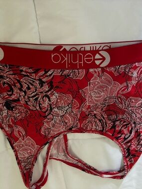 ethika Red Floral & Black Graphic Women's Ethika sports bra racer back